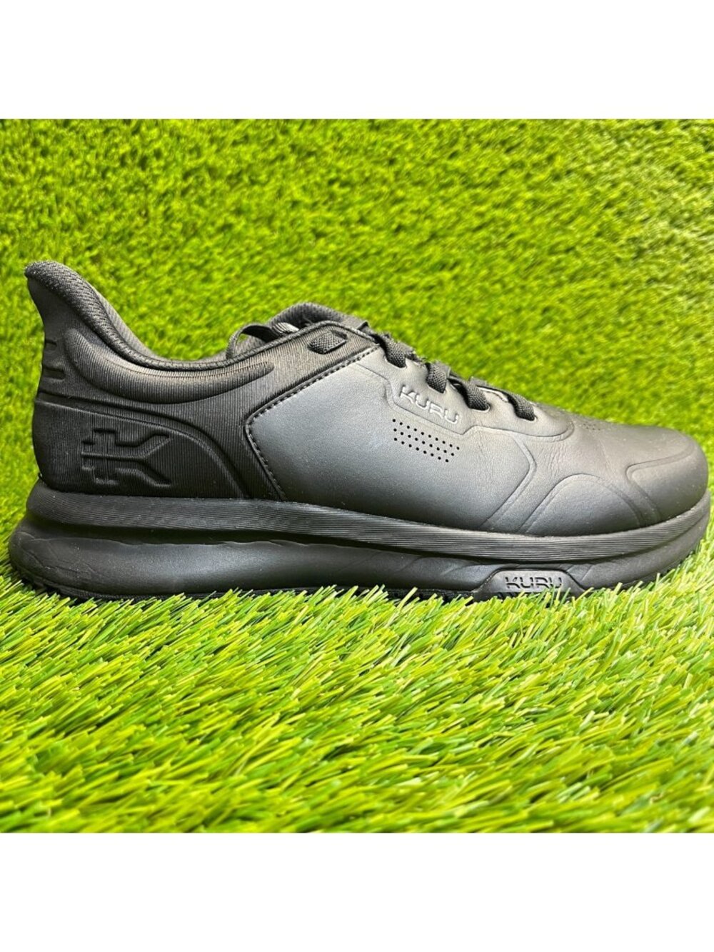 Kuru Shift Mens Size 8.5 Jet Black Athletic Leather Anti-Slip Shoes Sneakers